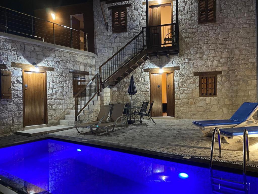 Stonehouse With Private Swimming Pool Villa Kallepia Exterior photo