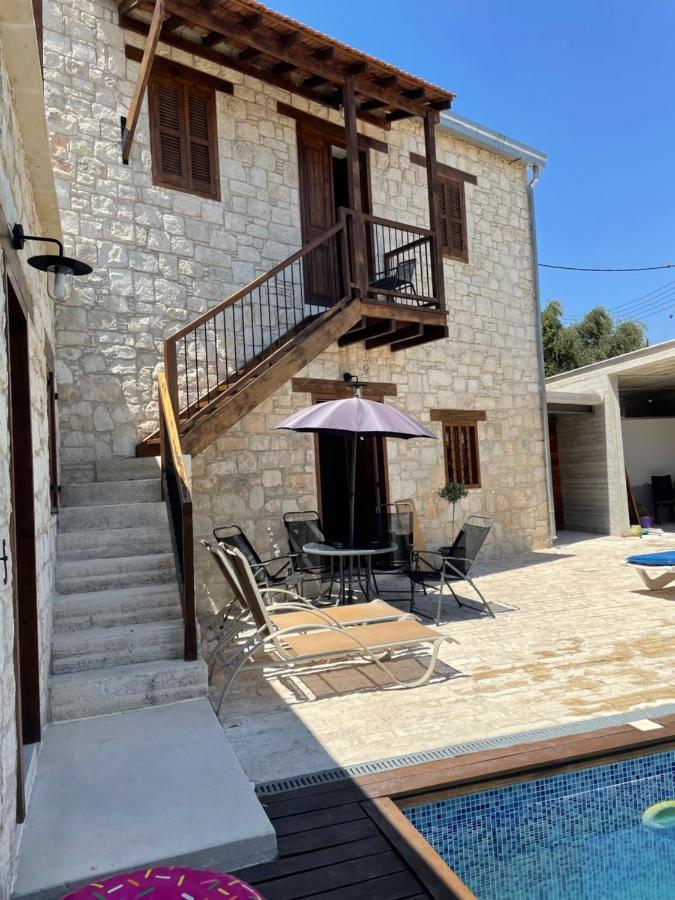 Stonehouse With Private Swimming Pool Villa Kallepia Exterior photo