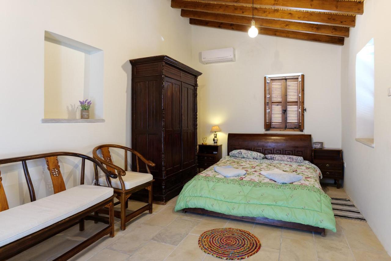 Stonehouse With Private Swimming Pool Villa Kallepia Exterior photo